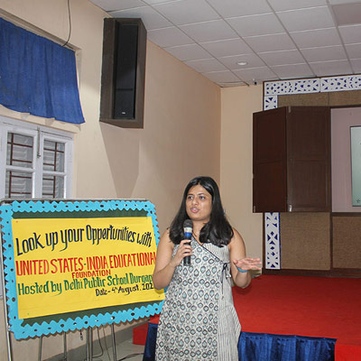 Informative and interactive career counselling session